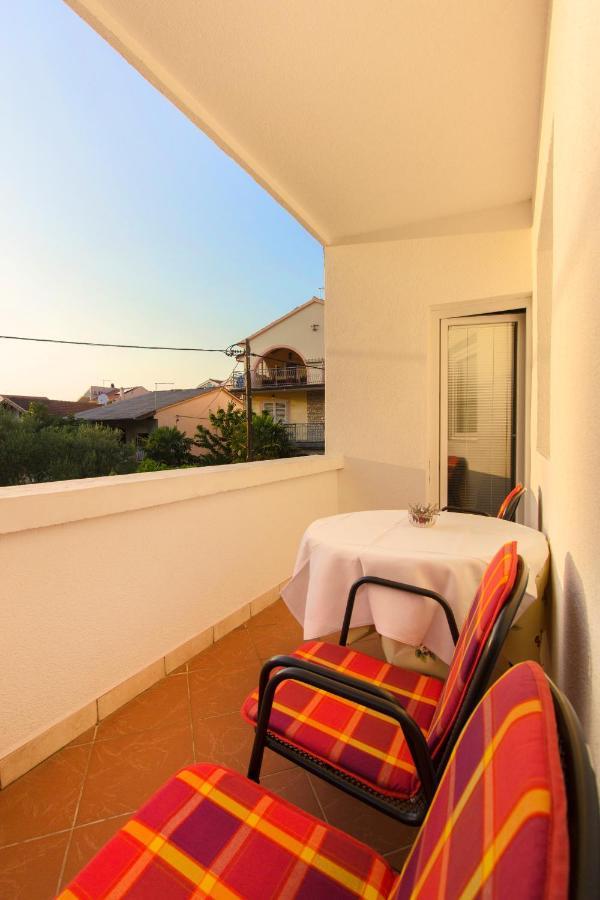 Apartmani Mariva Vodice Exteriör bild