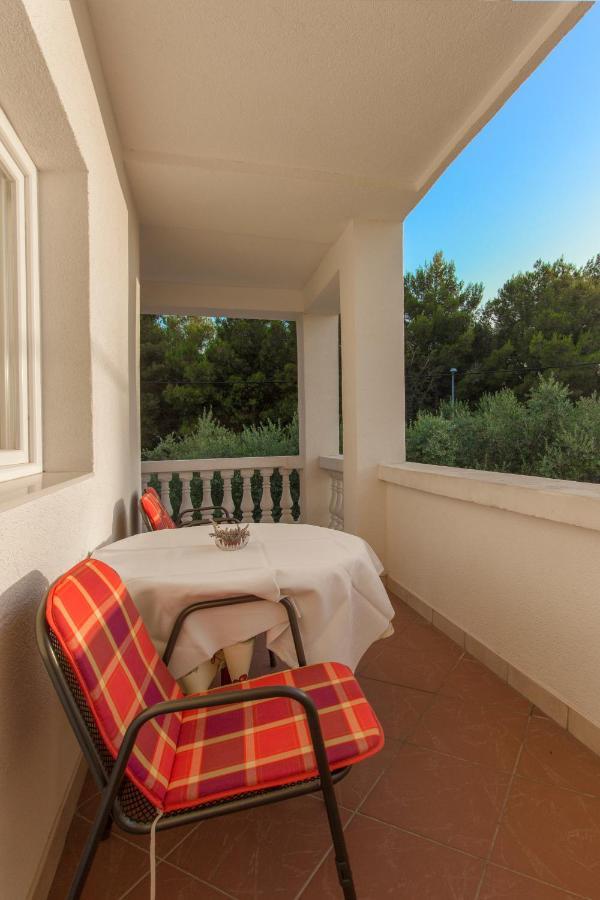 Apartmani Mariva Vodice Exteriör bild