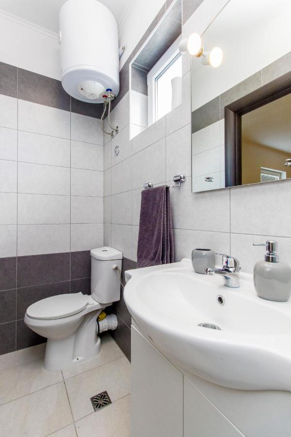 Apartmani Mariva Vodice Exteriör bild