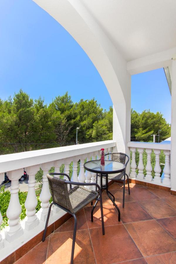 Apartmani Mariva Vodice Exteriör bild