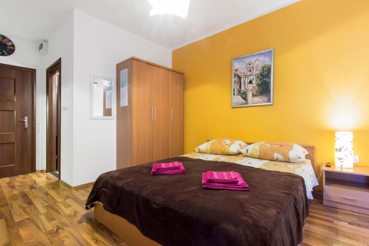 Apartmani Mariva Vodice Exteriör bild