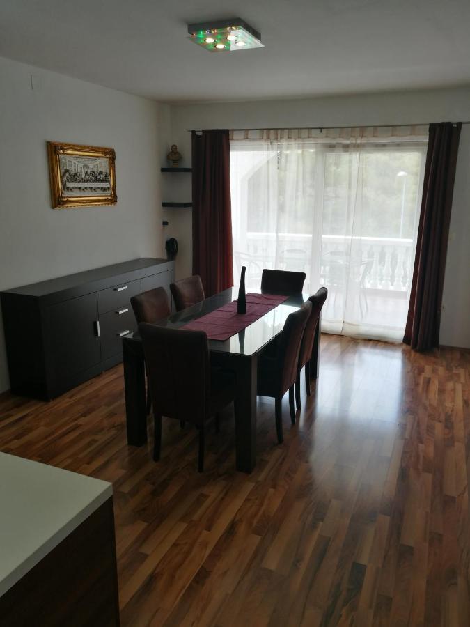 Apartmani Mariva Vodice Exteriör bild
